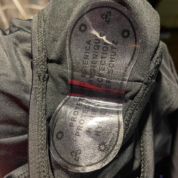 Jess Lea Black Off The Shoulder Lace-Up Swimsuit Size Small New With Tags - Picture 6 of 10